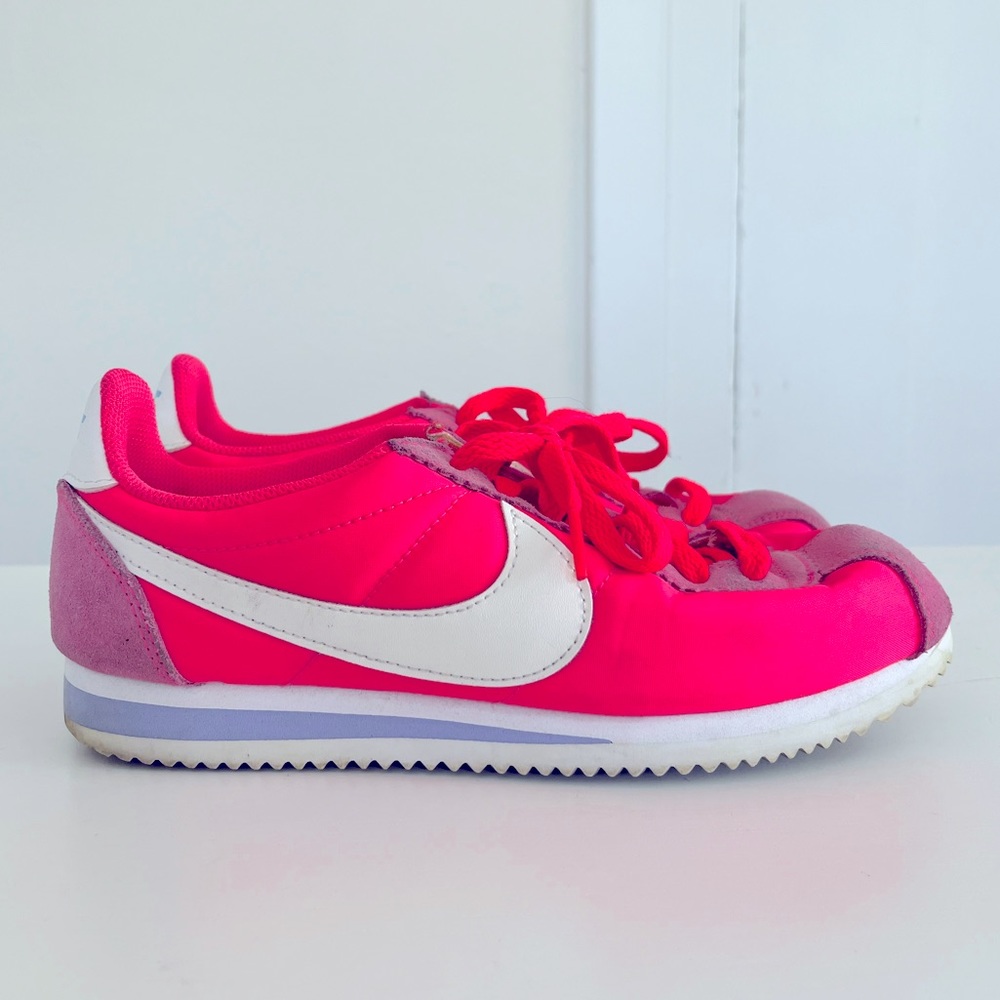Nike Cortez Hot Pink Limited Edition Sz 7